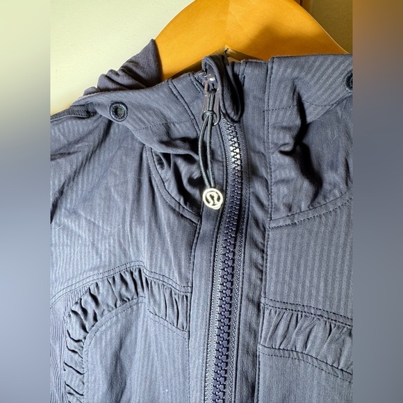 Lululemon Dance Studio Jacket - Size 4 - Picture 2 of 5